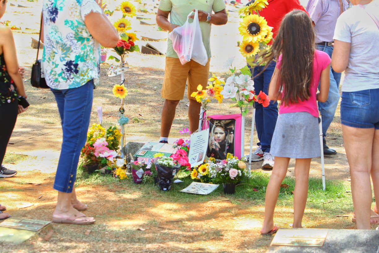 Morte de Cristiano Araújo e da namorada Allana completa 1 ano hoje - JORNAL  ITAPACI URGENTE